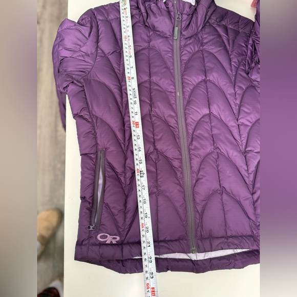 Outdoor Research Purple Hooded Puffer Jacket Lightweight XS - Picture 11 of 11